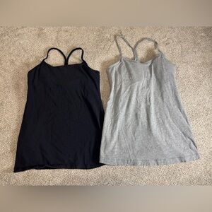 Motherhood Maternity medium maternity racerback tank tops camis built in bra